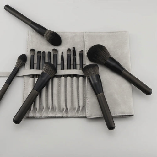 Doudou Kit Bag + FREE 24 Piece Luxury Brush Set